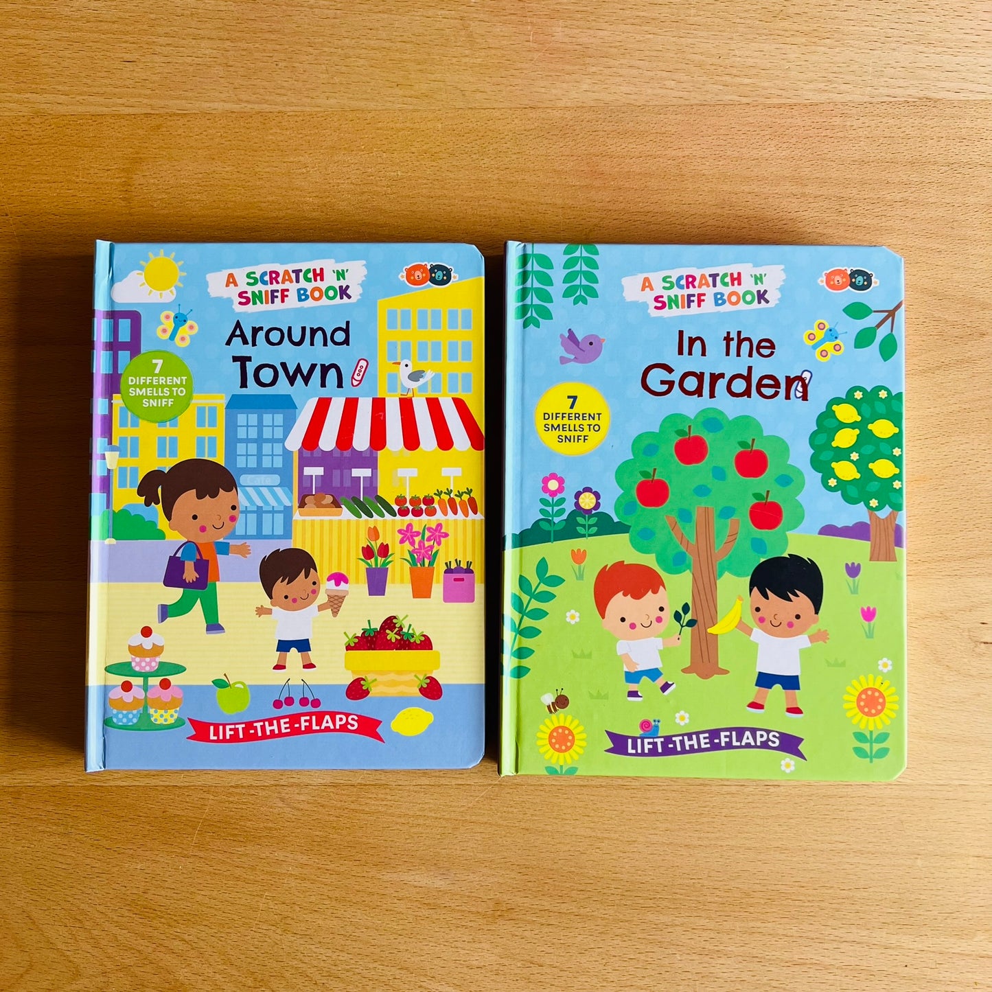 幼兒英文操作點讀書套組 (多感官操作書加真實圖片英文拼音讀本)