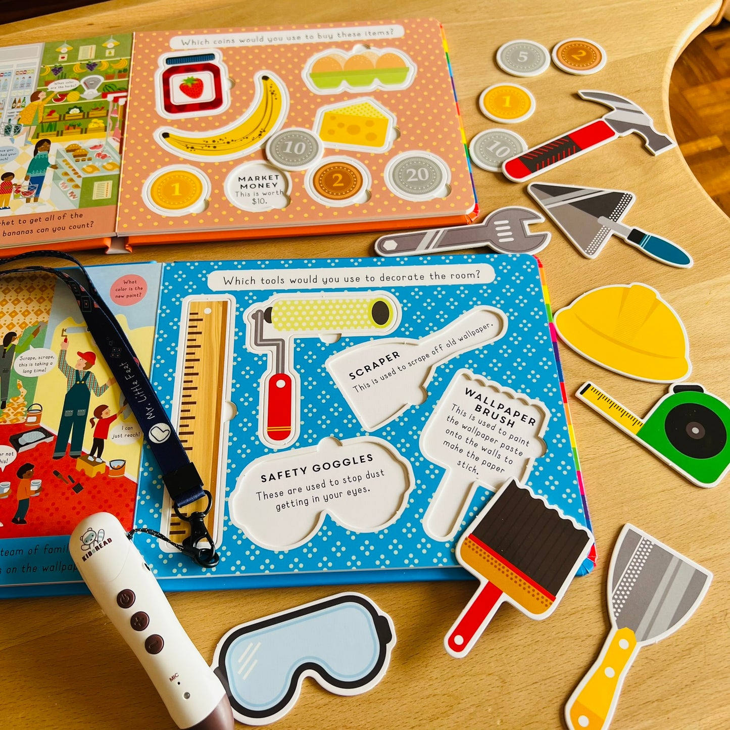 幼兒英文操作點讀書套組 (多感官操作書加真實圖片英文拼音讀本)