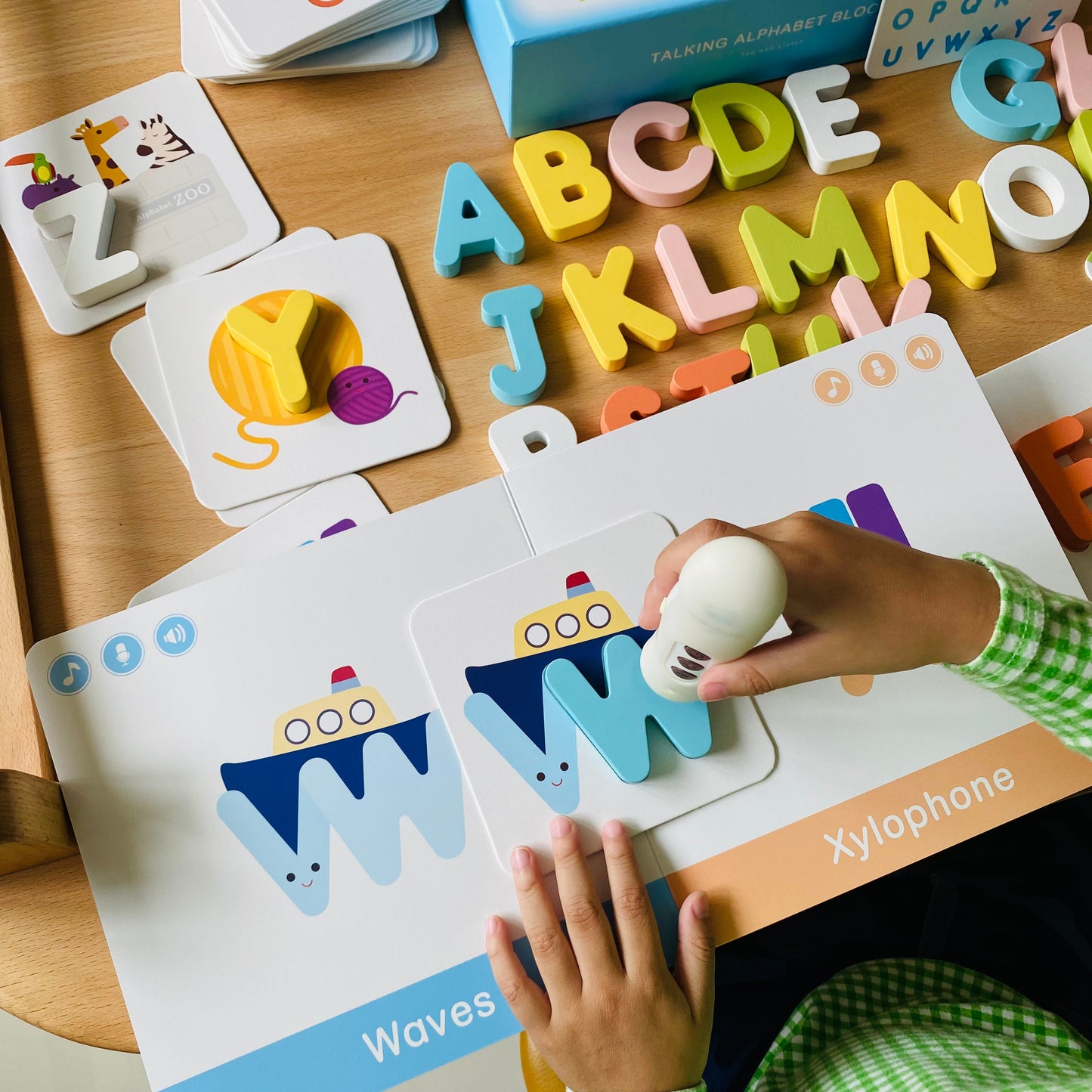 KidsRead 基礎點讀英文字母學習系列 大套組 (有聲積木 加 Phonics cards)