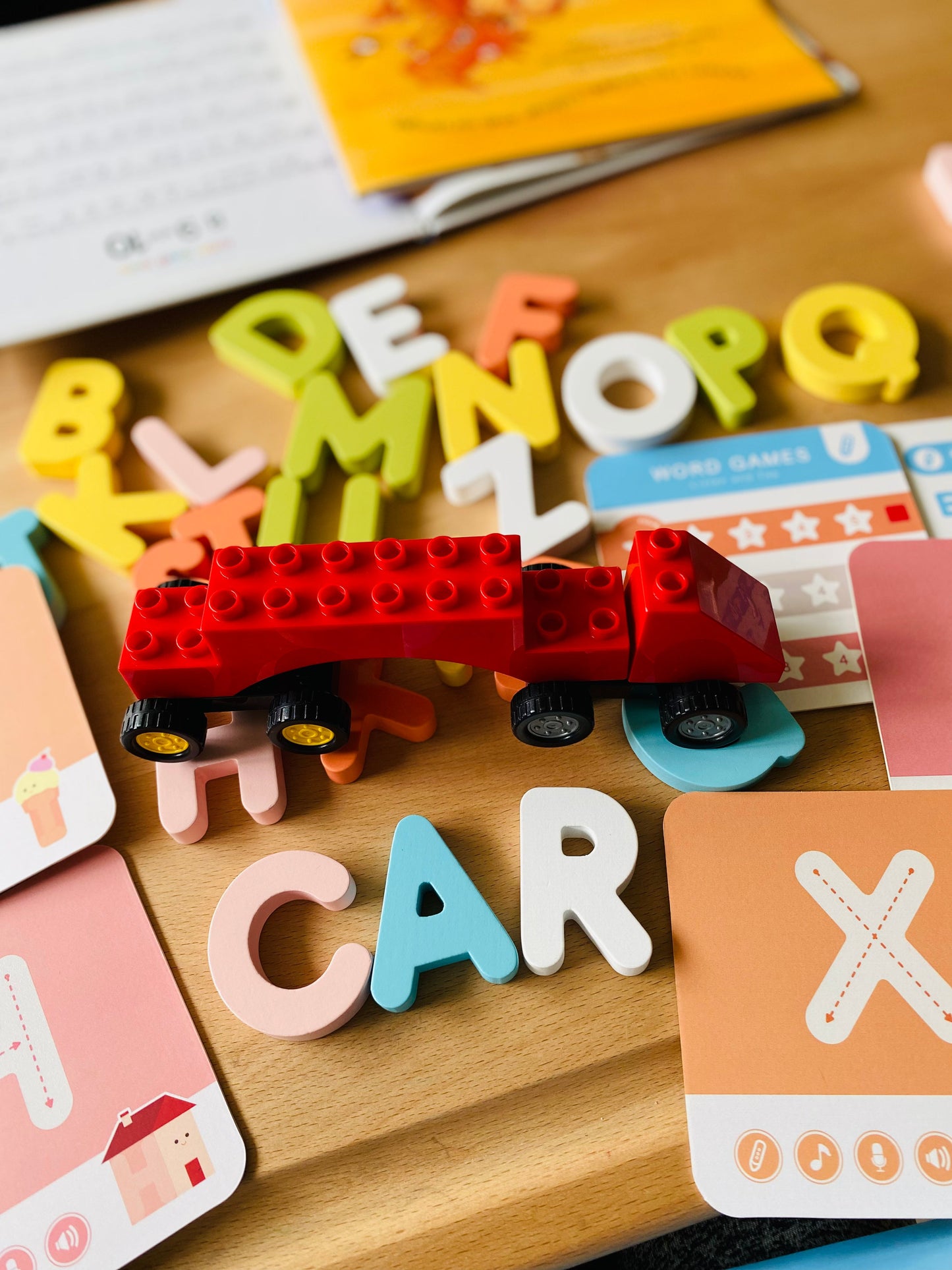 KidsRead 基礎點讀英文字母學習系列 大套組 (有聲積木 加 Phonics cards)