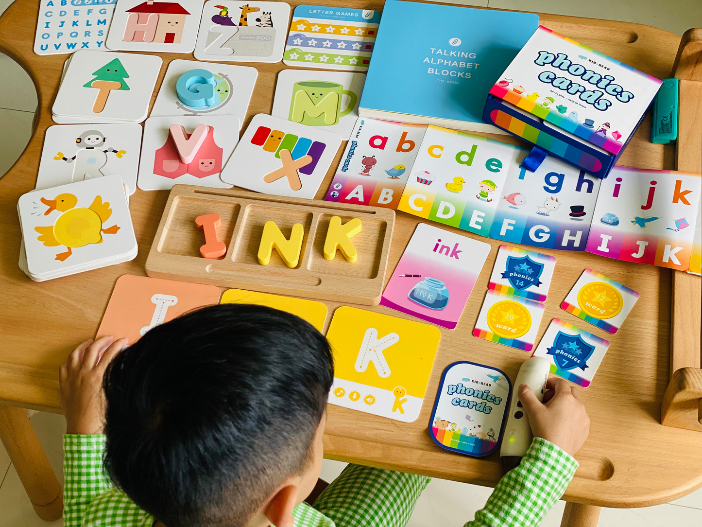 KidsRead 基礎點讀英文字母學習系列 大套組 (有聲積木 加 Phonics cards)