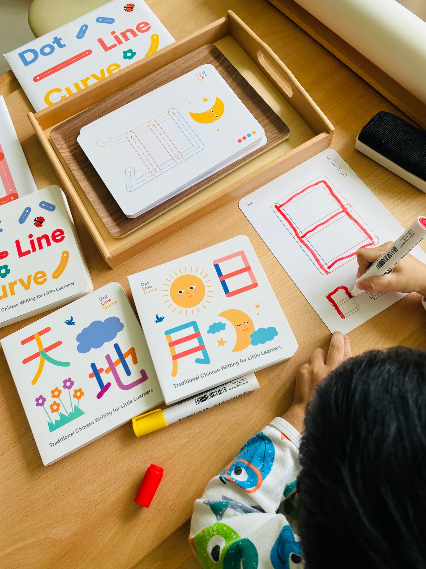 The Dot Line Curve Collection (Bundle of All Writing Sets + Count & Match Puzzle) 觸感中文寫字組合及中國數字硬頁配對拼圖