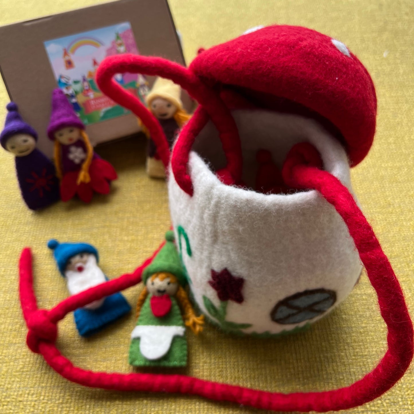 Felt Mushroom Toadstool Bag 羊毛氈玩具蘑菇 (可調校長度)