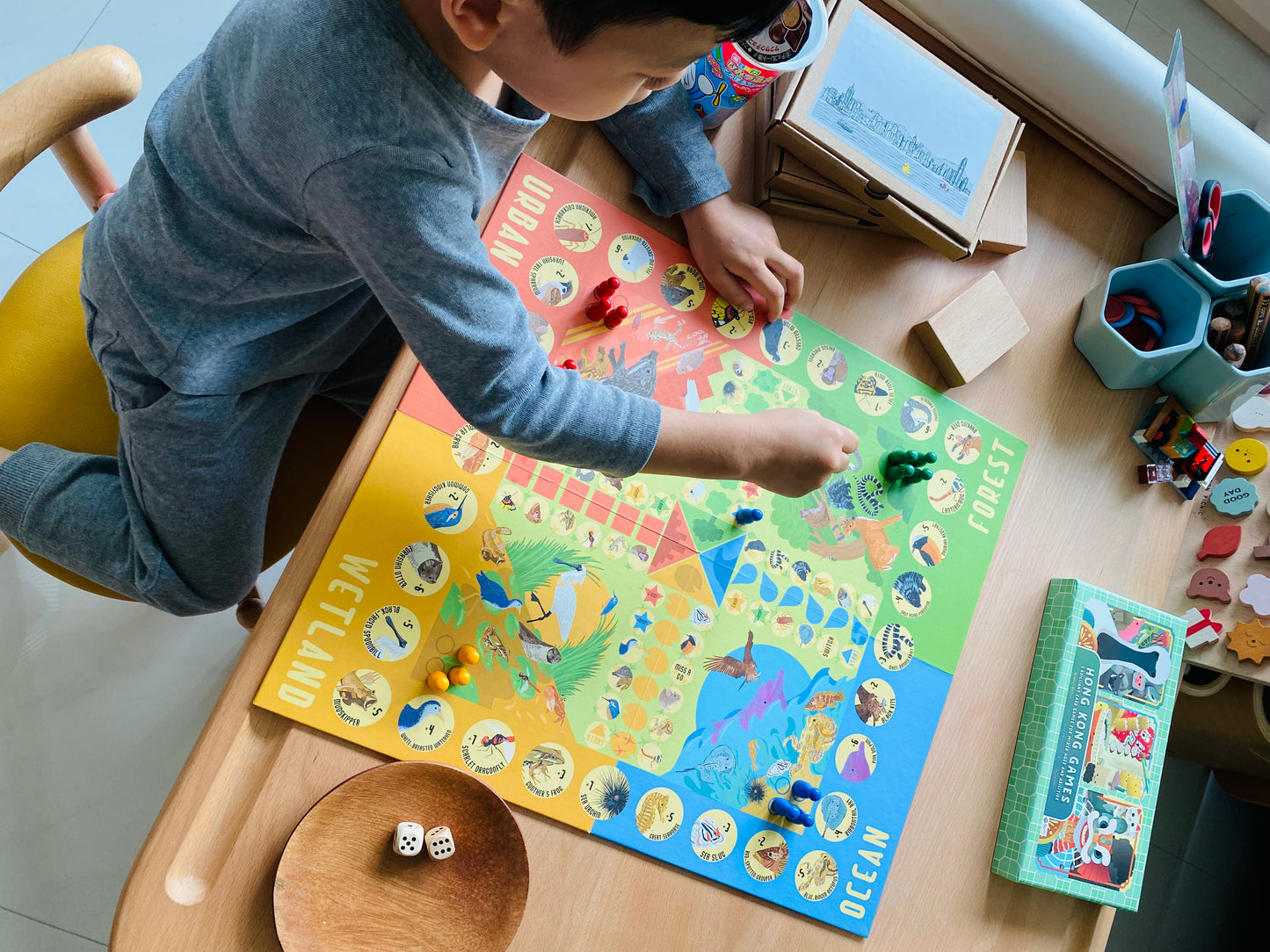 Hong Kong Habitat Ludo board game (Bilingual)