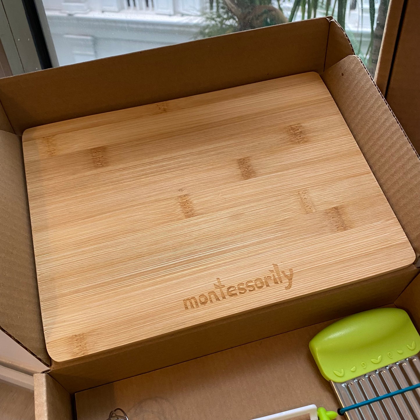 Montessorily Bamboo Cutting Board 兒童竹製砧板