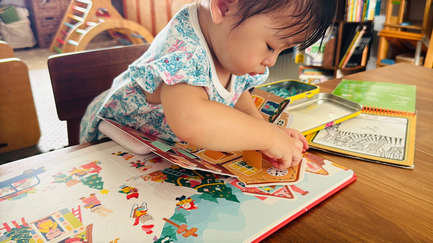 Search and Find CHRISTMAS 聖誕找一找點讀遊戲書