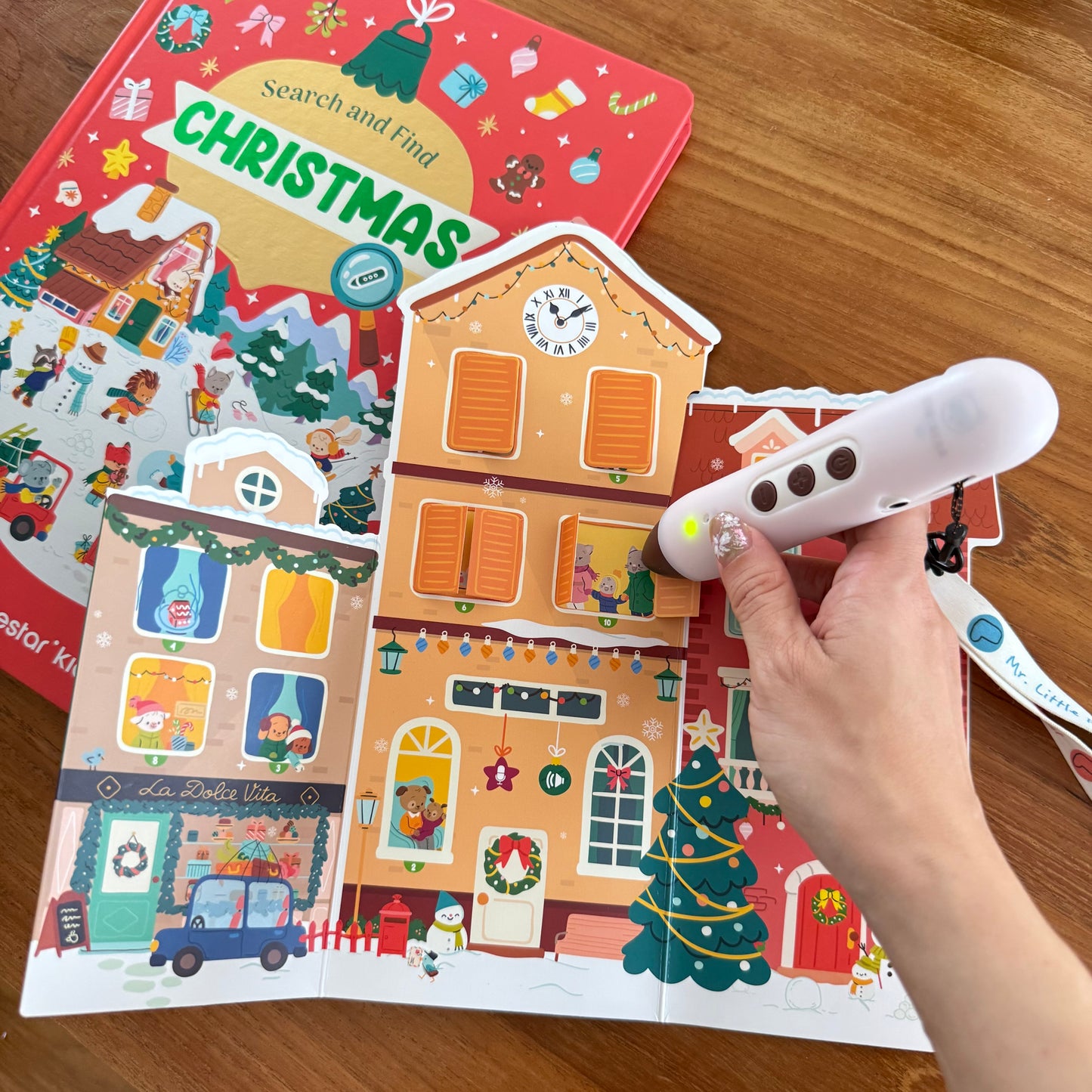 Search and Find CHRISTMAS 聖誕找一找點讀遊戲書