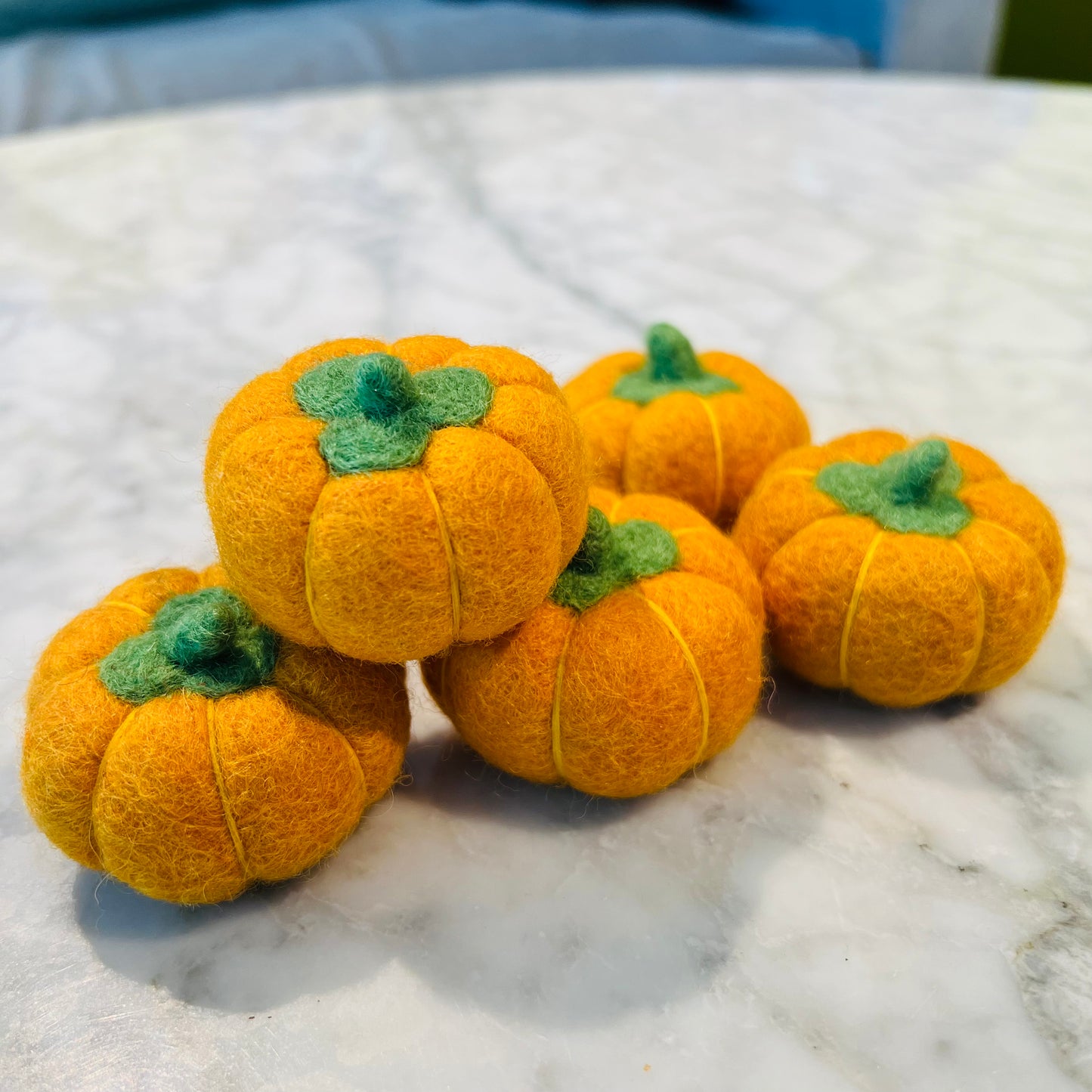 Felt pumpkin (a set of 5) Orange