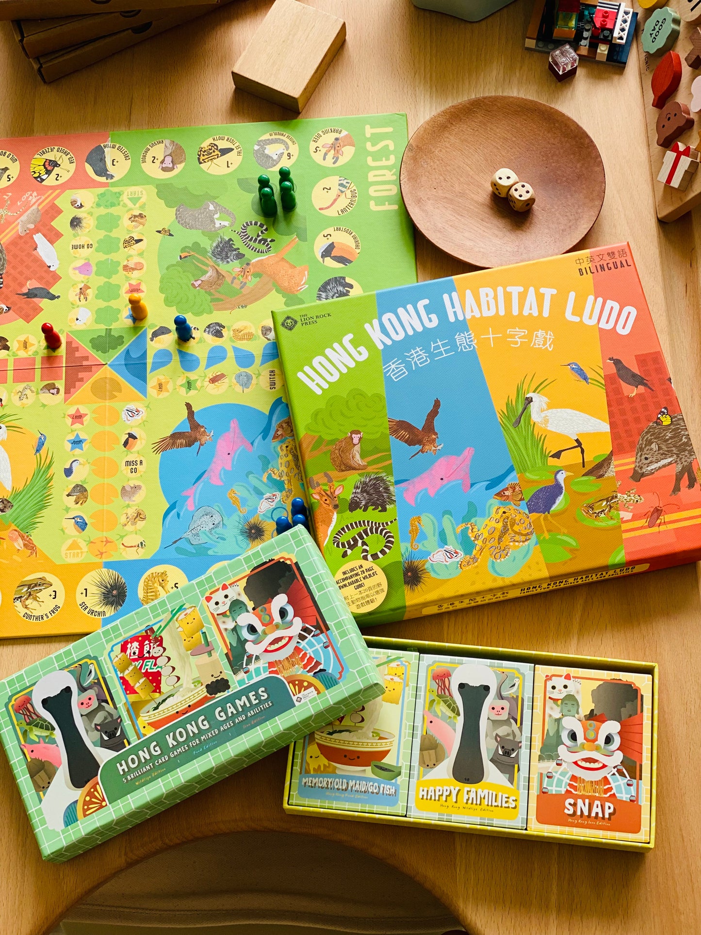 Hong Kong Habitat Ludo board game (Bilingual)
